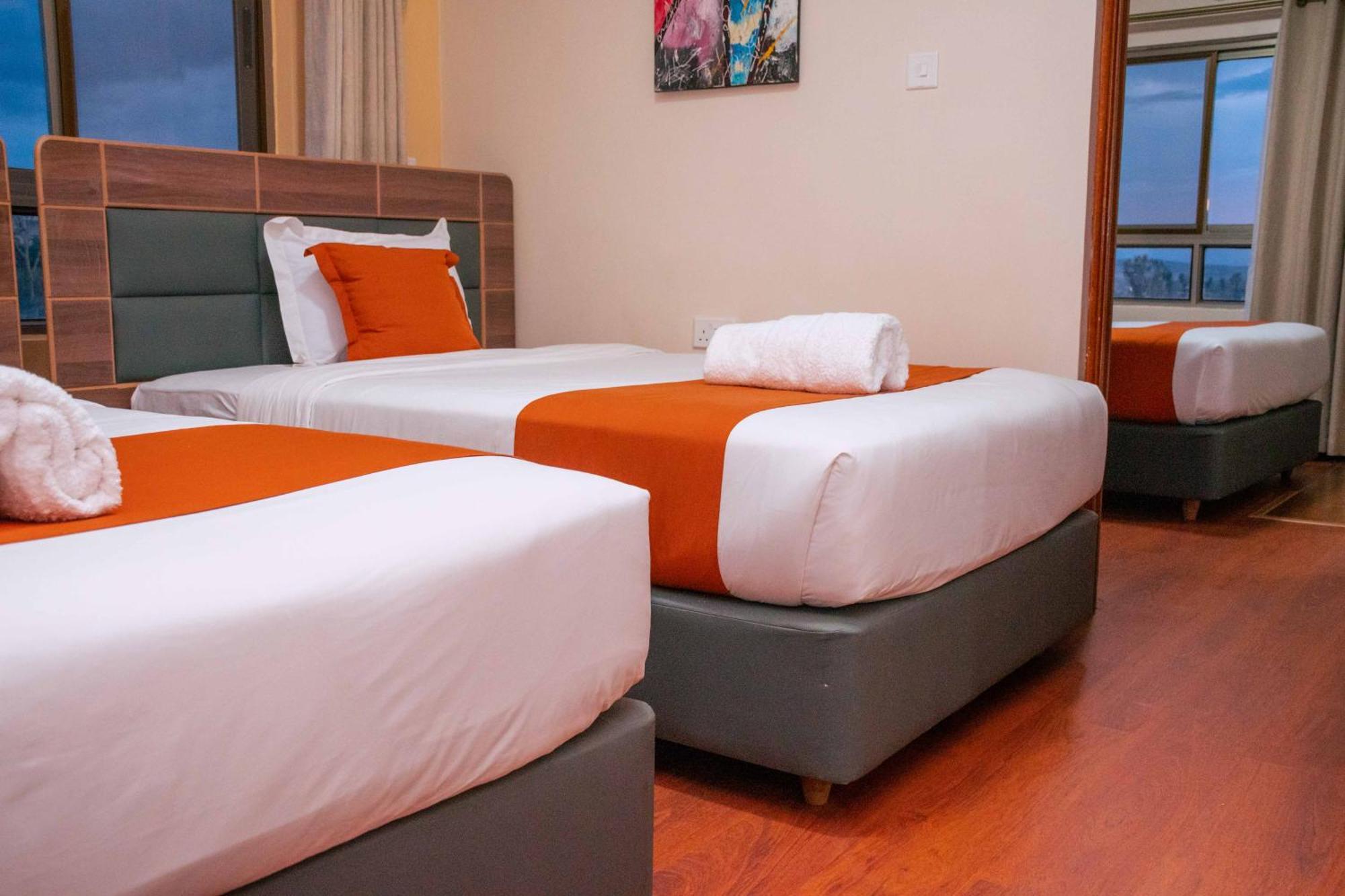 Buraha Zenoni Hotel And Resort Nakuru Eksteriør billede