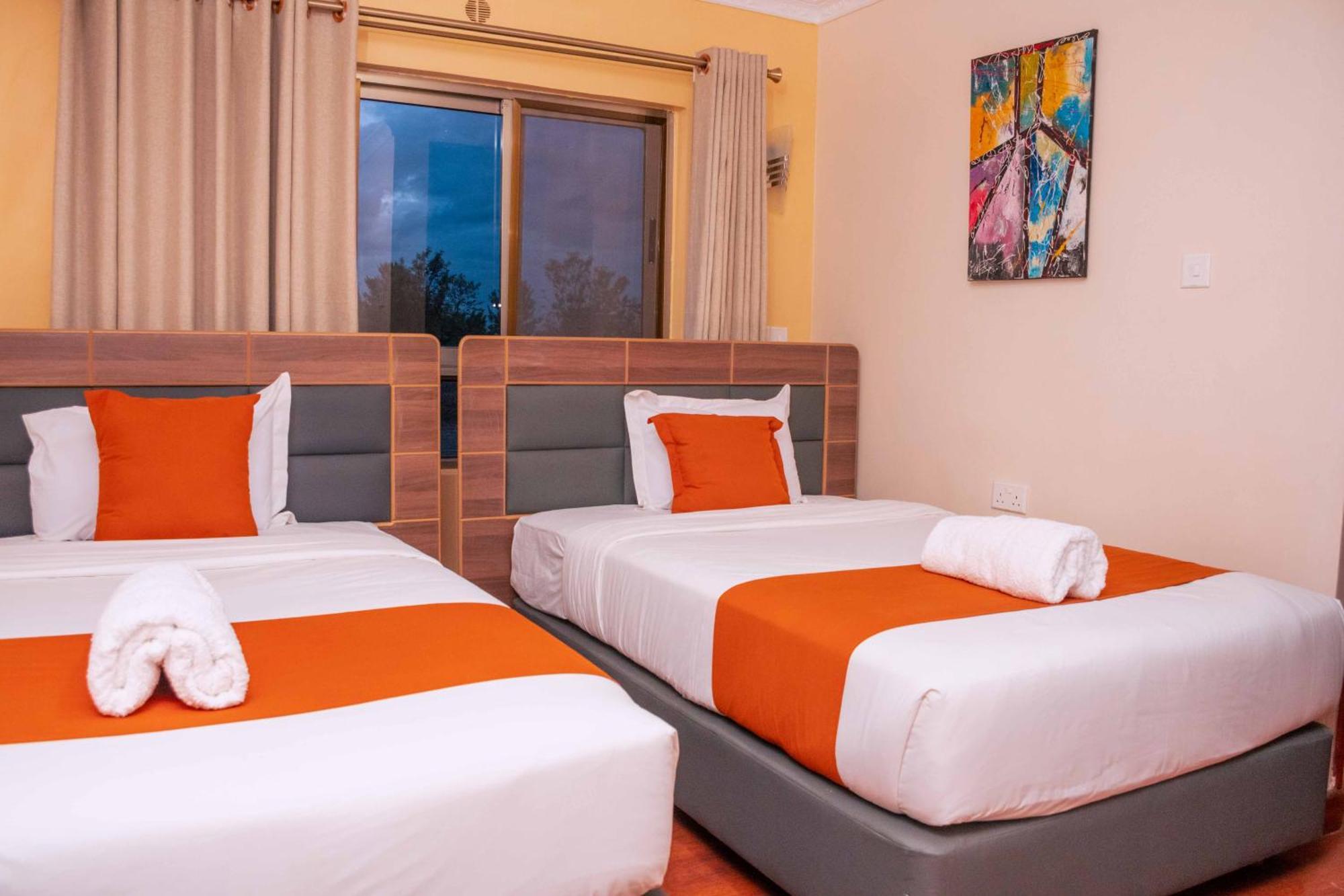 Buraha Zenoni Hotel And Resort Nakuru Eksteriør billede