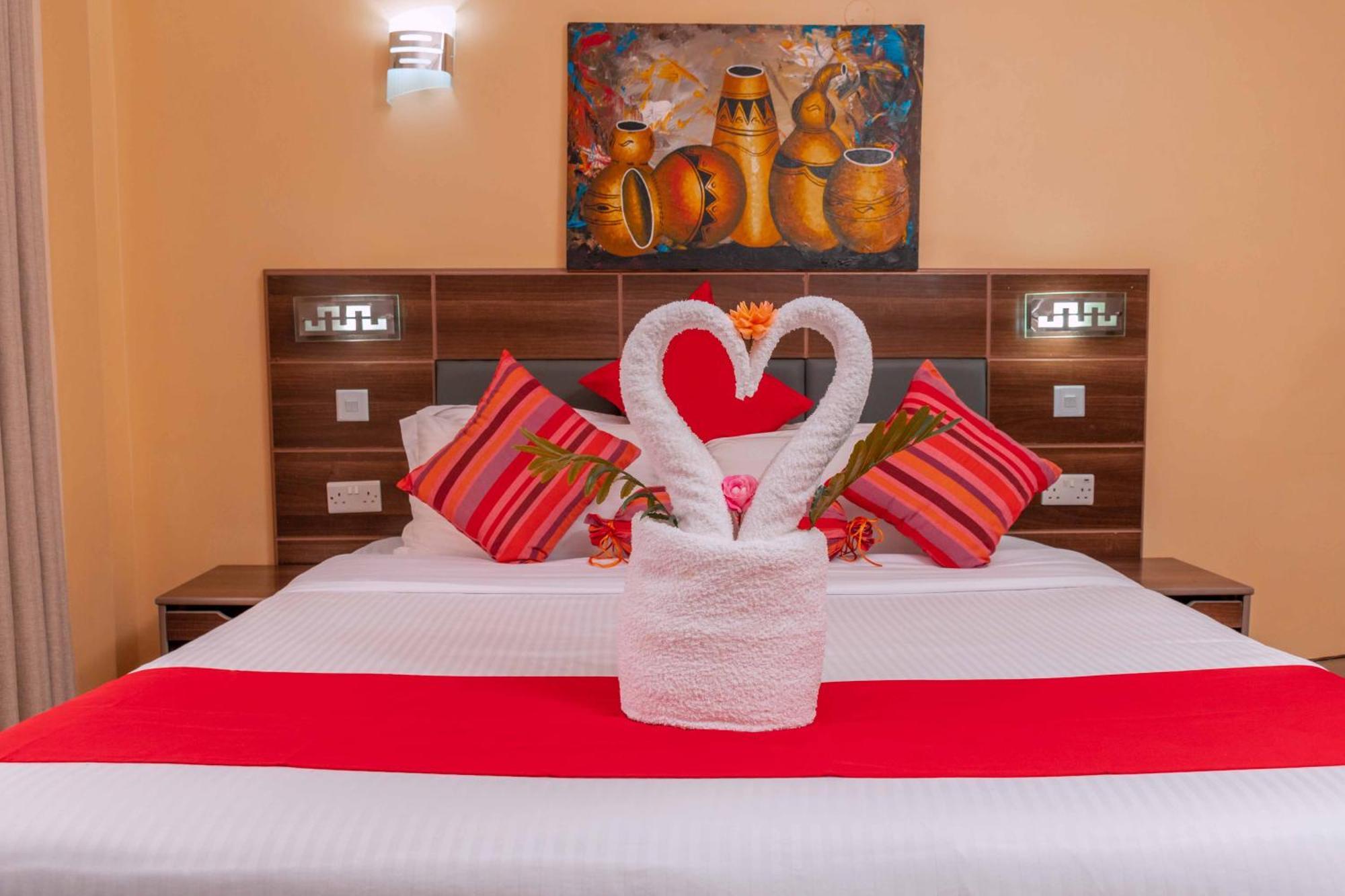 Buraha Zenoni Hotel And Resort Nakuru Eksteriør billede