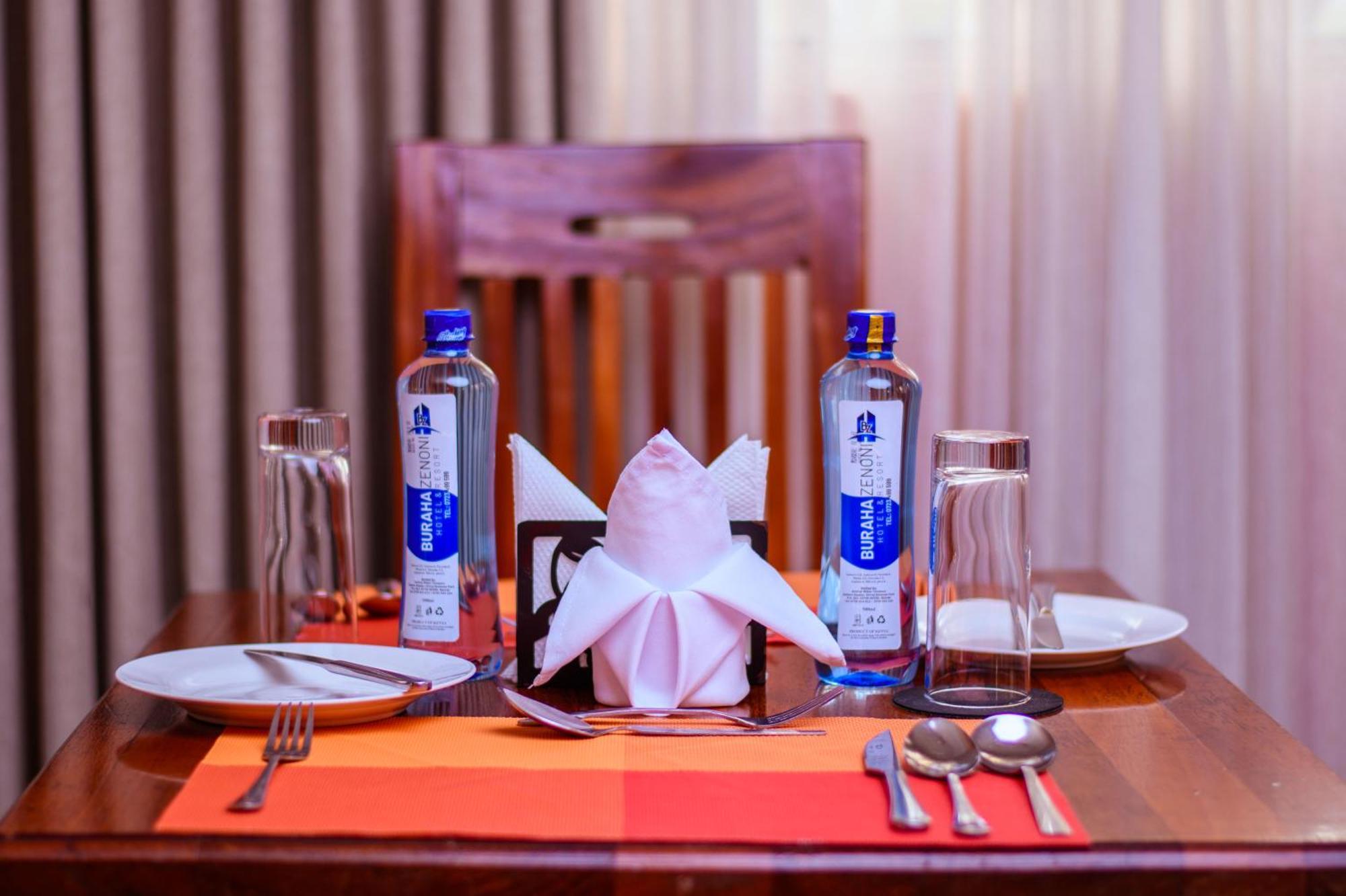 Buraha Zenoni Hotel And Resort Nakuru Eksteriør billede
